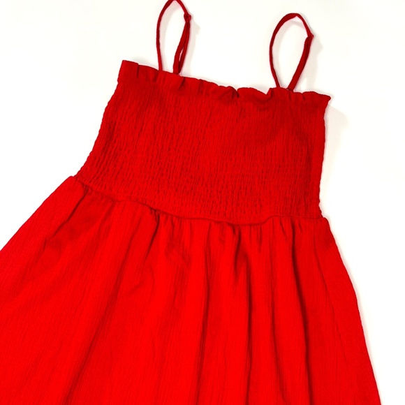 H&M Red Smocked Bodice Midi Dress – Size Medium – Retail $30 ❤️👗✨ - Picture 1 of 6